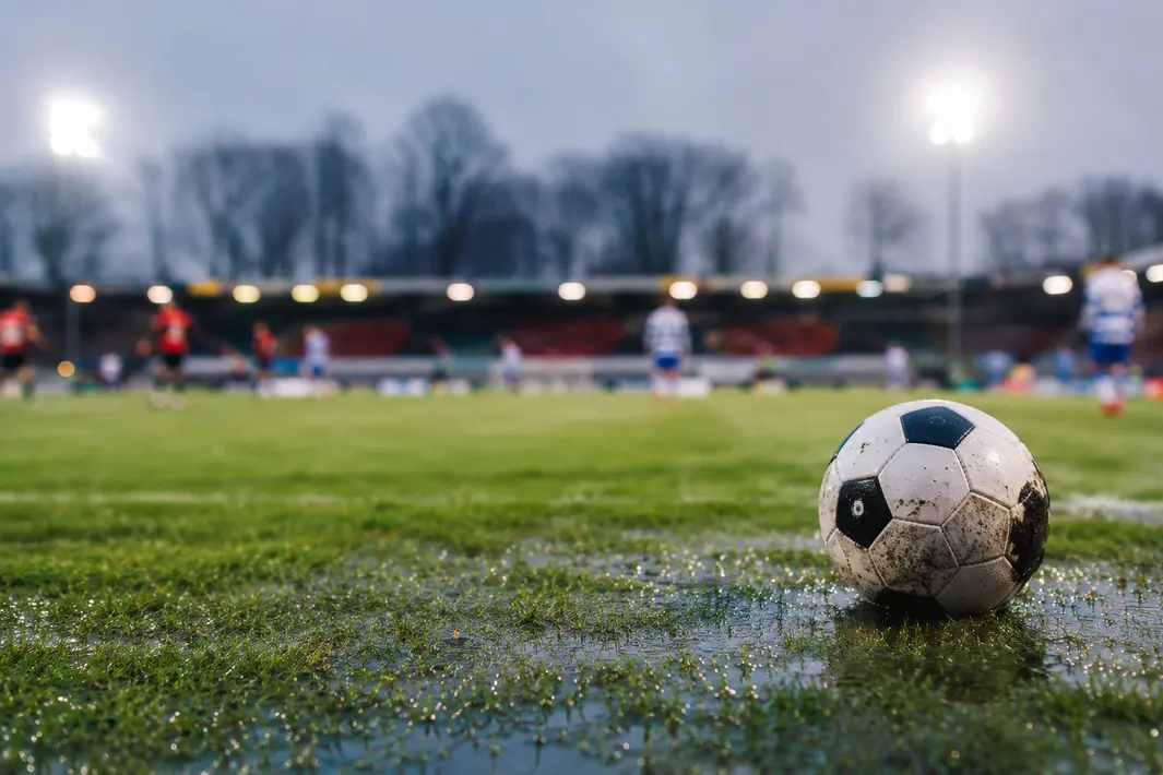 Nabeschouwing oefenwedstrijden voor NEC en De Graafschap